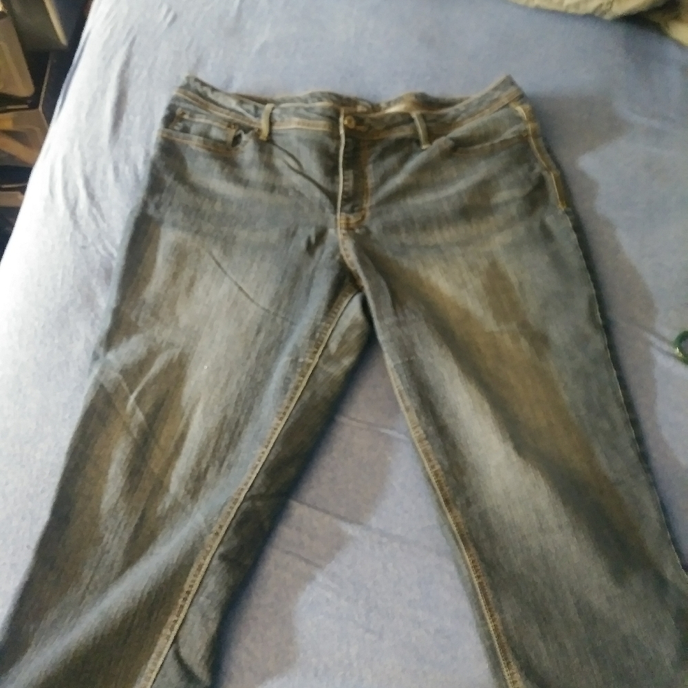 Denim capris